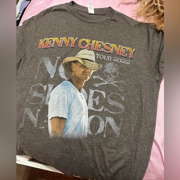 Kenny Chesney 2022 tour tshirt! - Picture 3 of 6